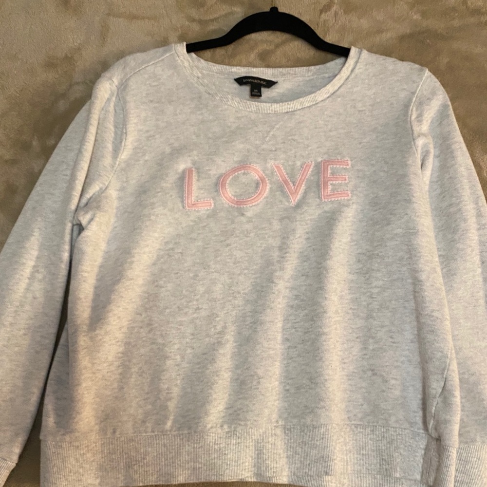 Sweatshirt